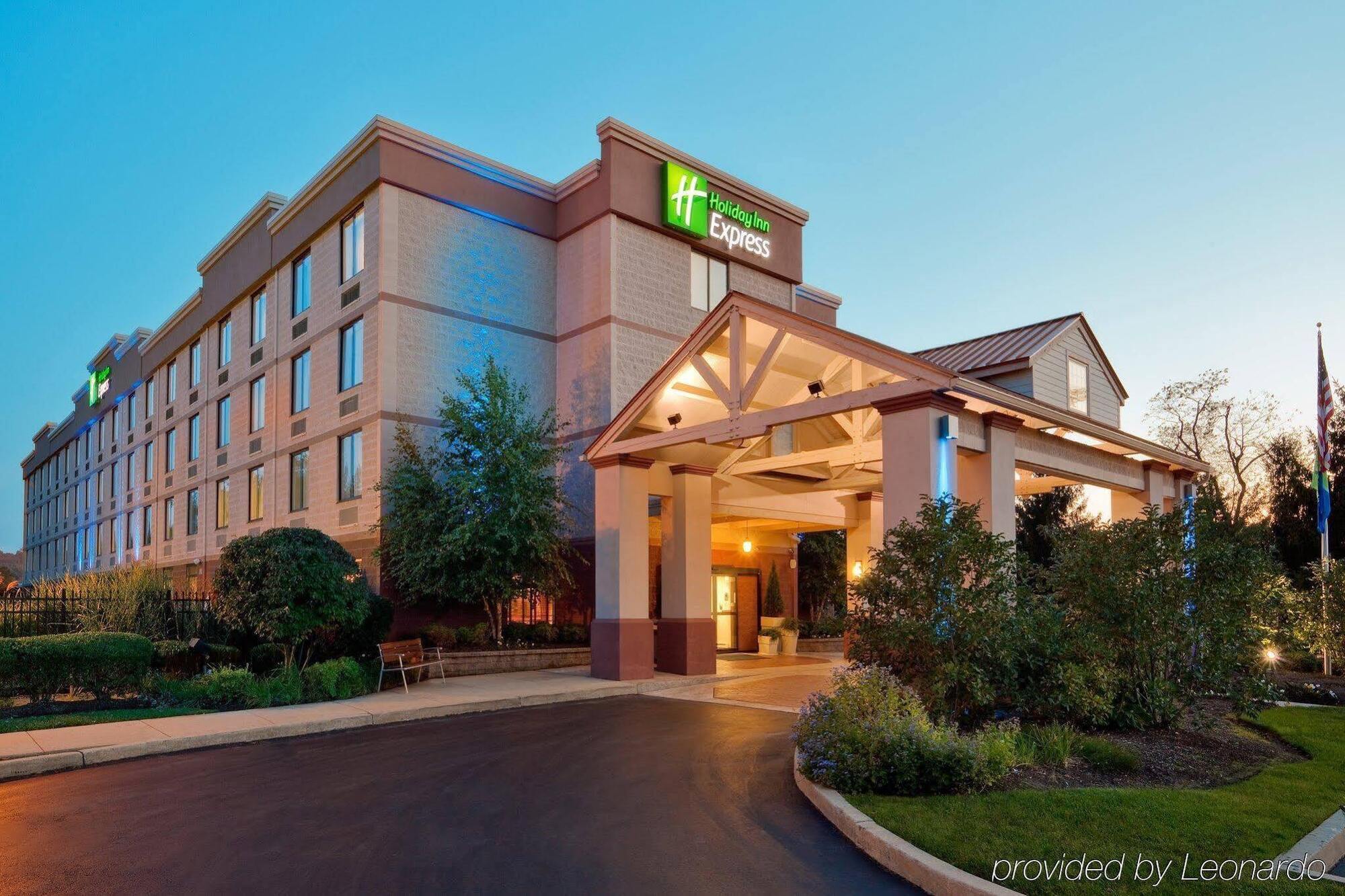 Holiday Inn Express Exton - Great Valley By Ihg Exterior photo